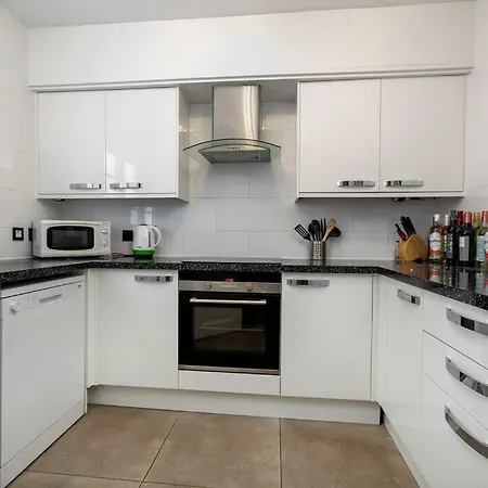 Duplex Penthouse, Walking Distance To Puerto Banus *